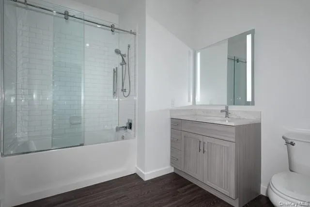 $4,270 | 119 Searing Avenue, Unit S101, Mineola, NY 11501