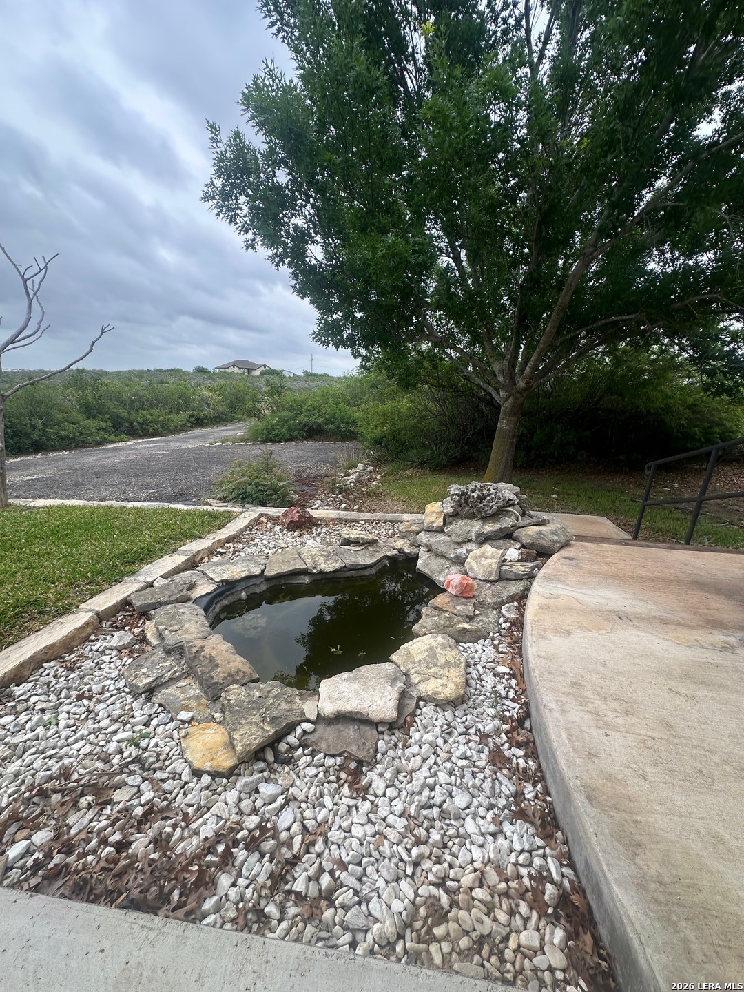 3 Summit View Uvalde, TX 78801 - Photo 20 of 23