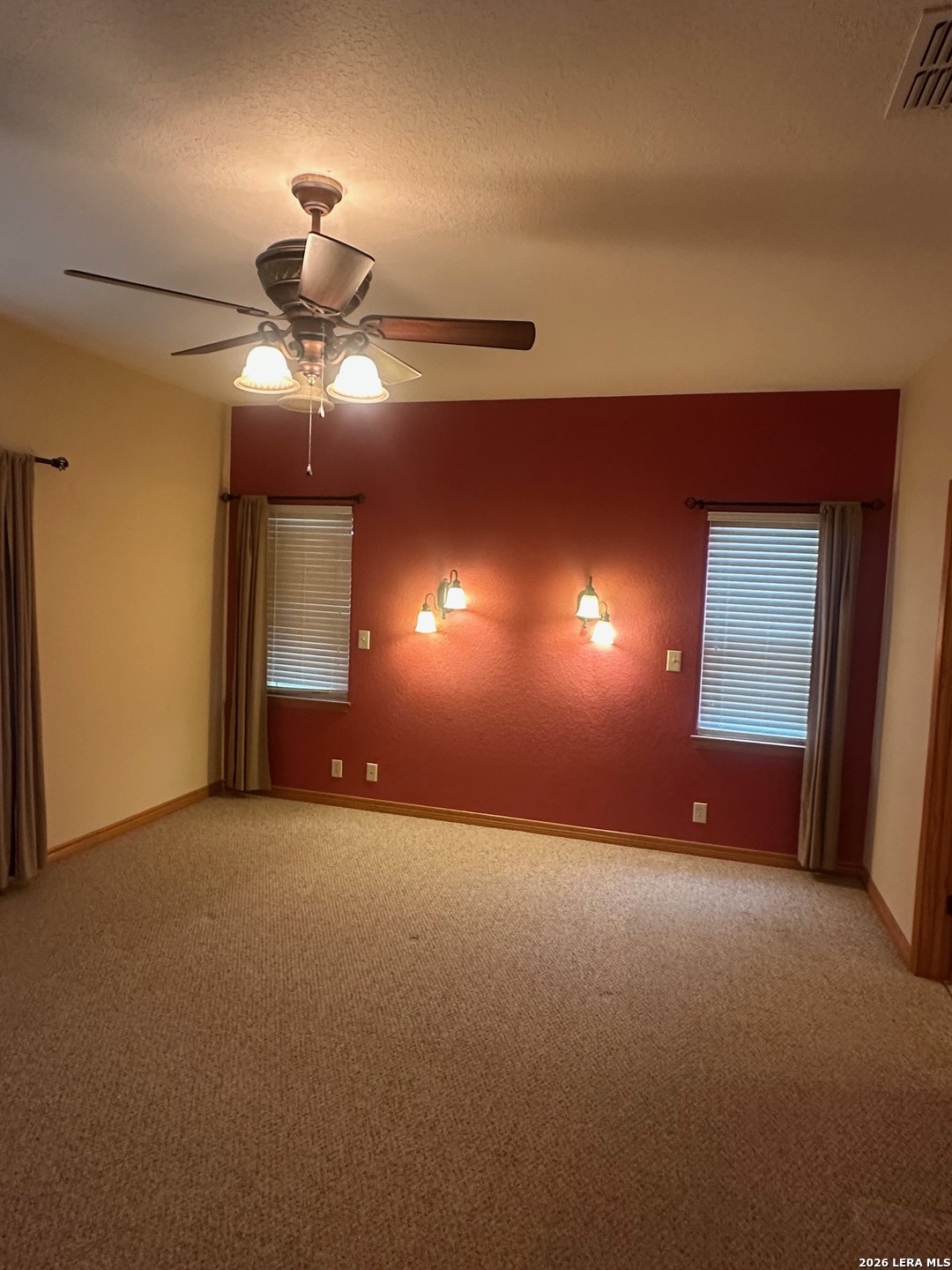 3 Summit View Uvalde, TX 78801 - Photo 7 of 23