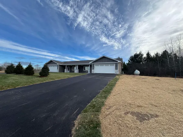 $376,900 | 4444 East Moose Horn Drive, Moose Lake, MN 55767