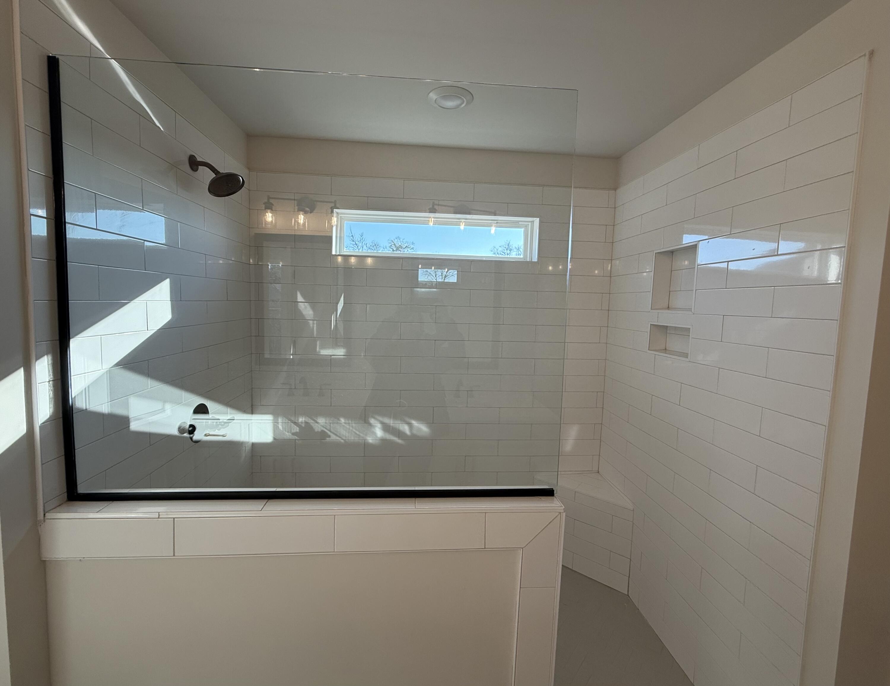 7552 Snow Line Lane, Unit 36 Ooltewah, TN 37363 - Photo 10 of 13 Primary Shower