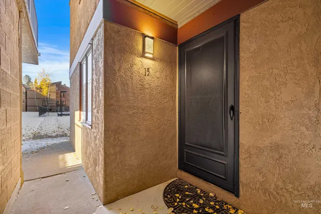 $2,195,000 | 101 East Lake Street, Unit C15, McCall, ID 83638