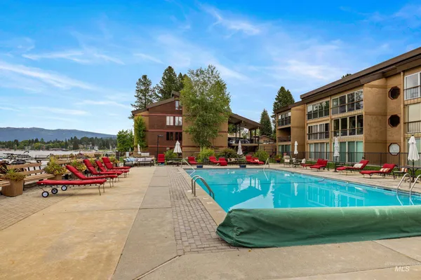 $2,195,000 | 101 East Lake Street, Unit C15, McCall, ID 83638