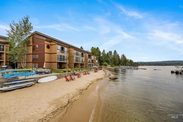 $2,195,000 | 101 East Lake Street, Unit C15, McCall, ID 83638