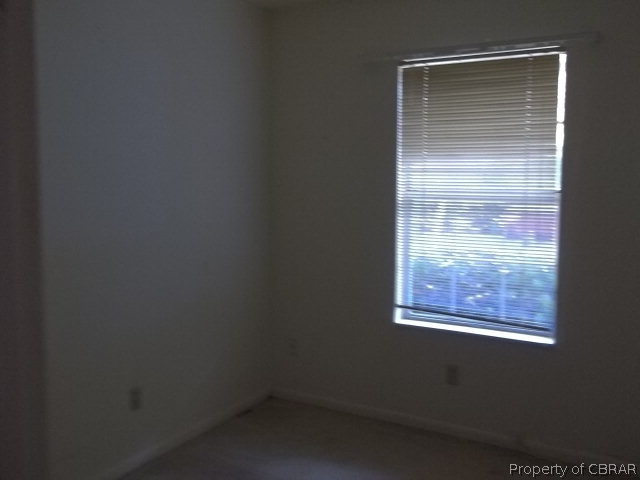 8752 Marlfield Road Gloucester, VA 23061 - Photo 7 of 17