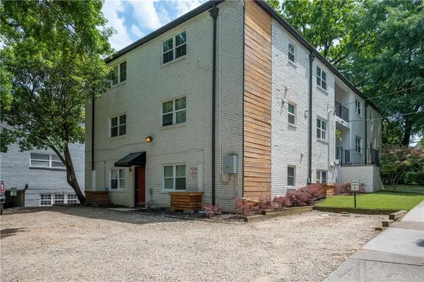 $2,500,000 | 880 St Charles Avenue Northeast, Atlanta, GA 30306