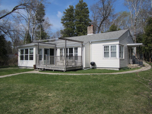 4103 Snake Island Road Sturgeon Bay, WI 54235 - Photo 1 of 1 Main View