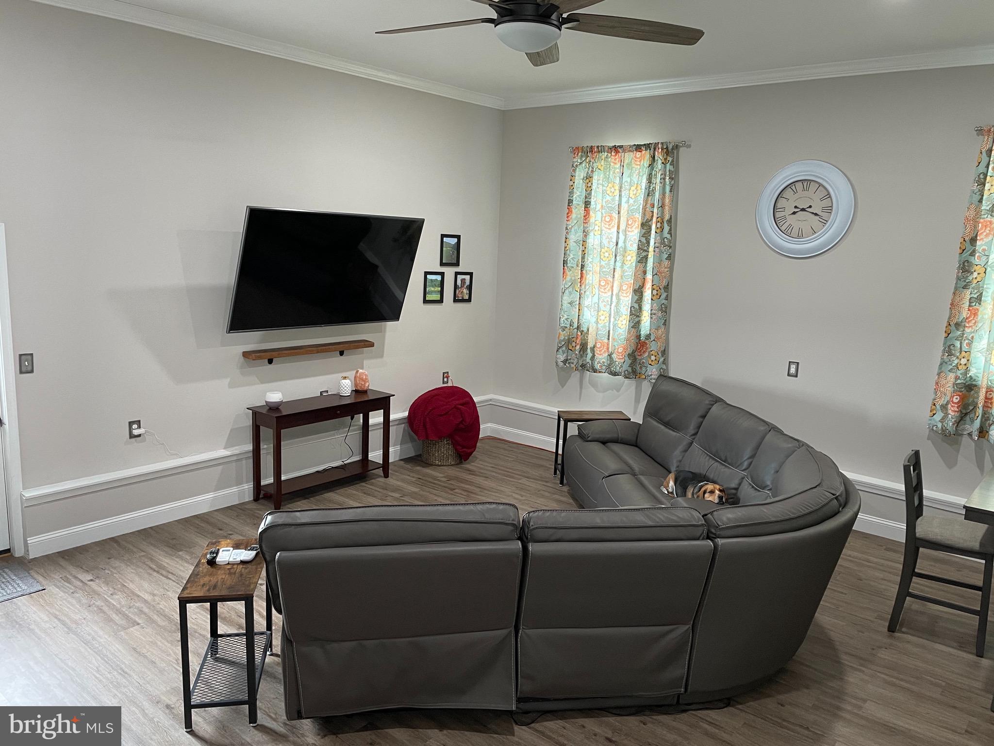 27980 Substation Road Denton, MD 21629 - Photo 24 of 48 Family Room