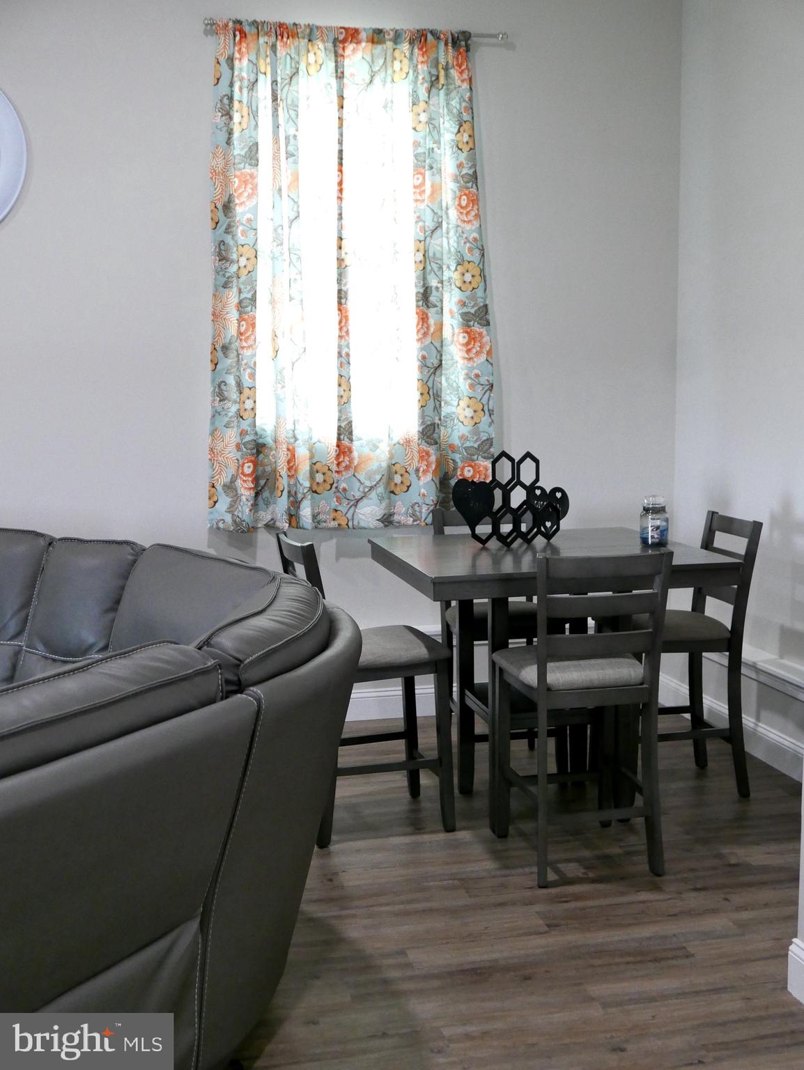 27980 Substation Road Denton, MD 21629 - Photo 26 of 48 Family room