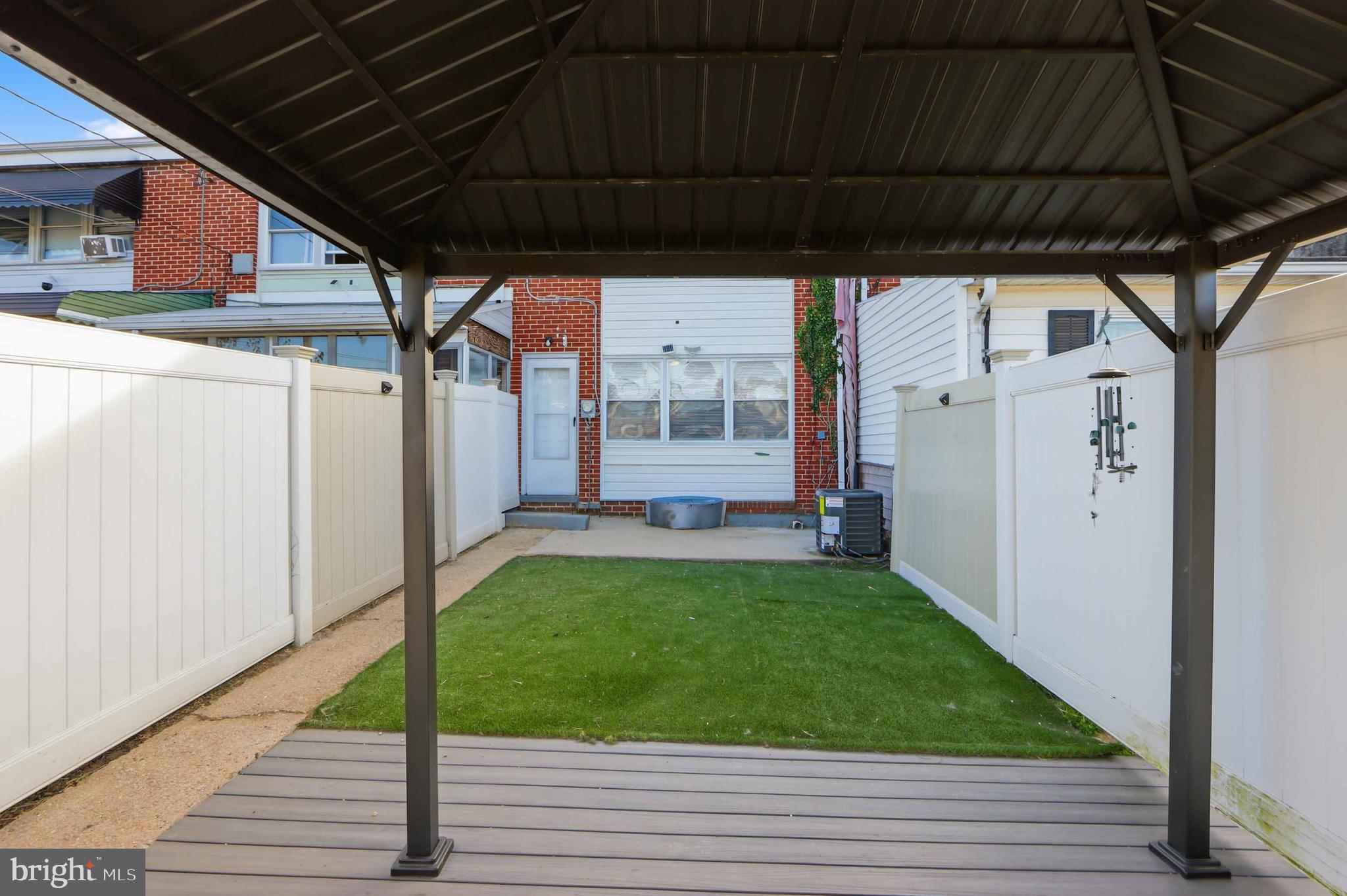 4432 Annapolis Road Baltimore, MD 21227 - Photo 29 of 31 a view of a back yard of the house