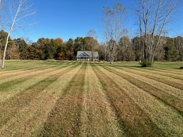 $80,000 | 1964 Bridgets Way, Gregory, MI 48137