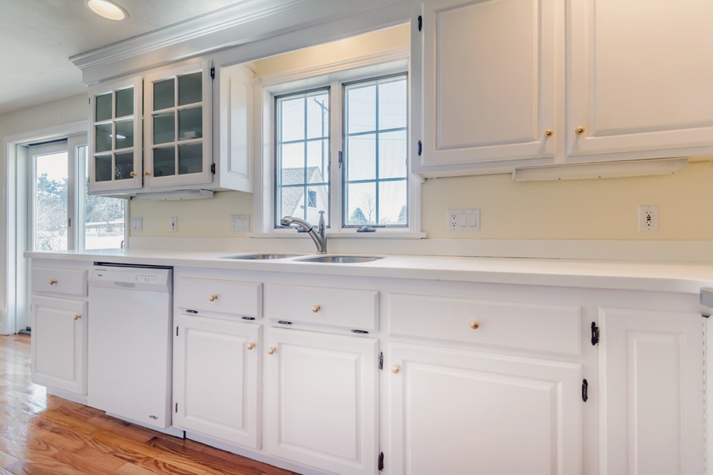 5 Rosedale Avenue North Andover, MA 01845 - Photo 15 of 30 Gallery Image 15