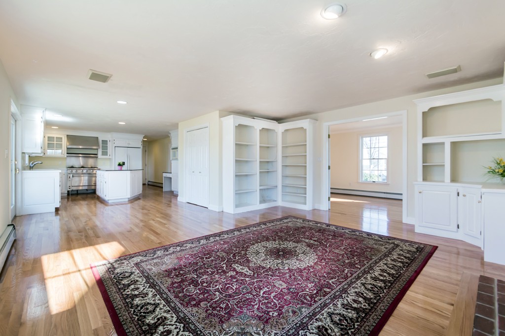 5 Rosedale Avenue North Andover, MA 01845 - Photo 10 of 30 Gallery Image 10