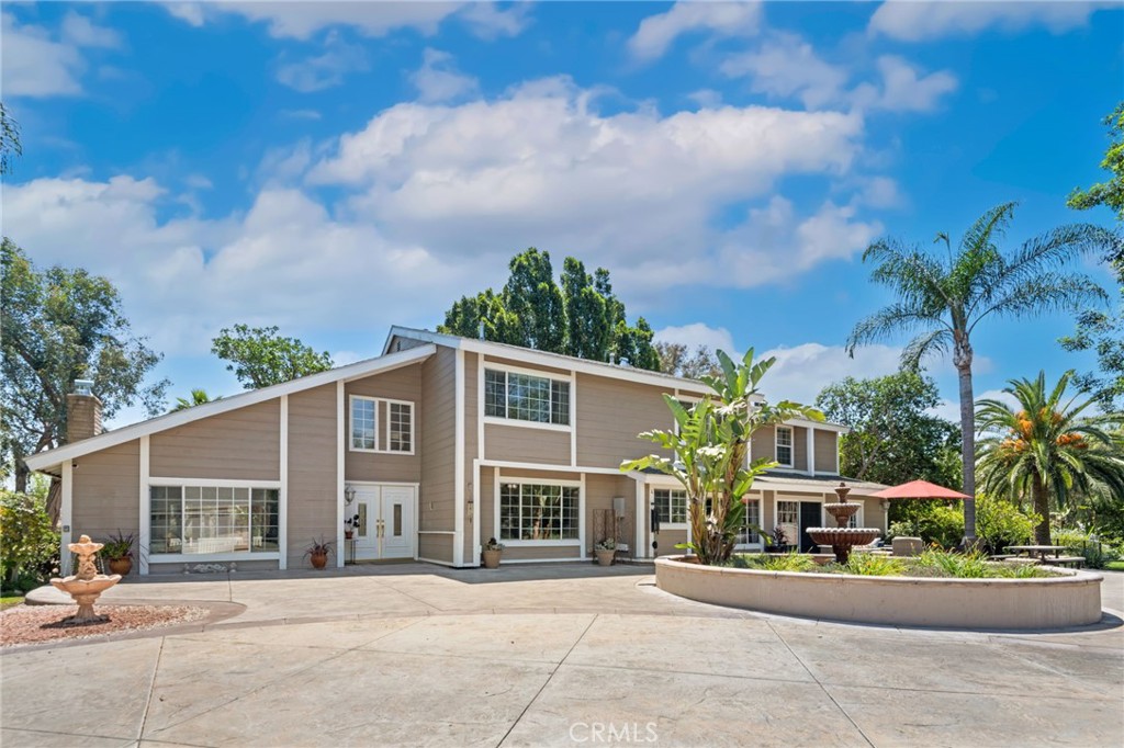 6590 Hawarden Drive Riverside, CA 92506 - Photo 3 of 68