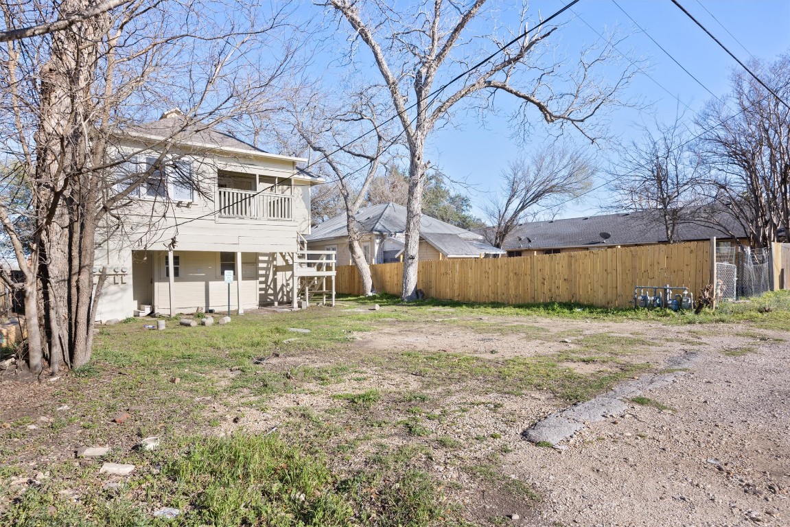 715 Porter Street, Unit 1 Taylor, TX 76574 - Photo 15 of 18