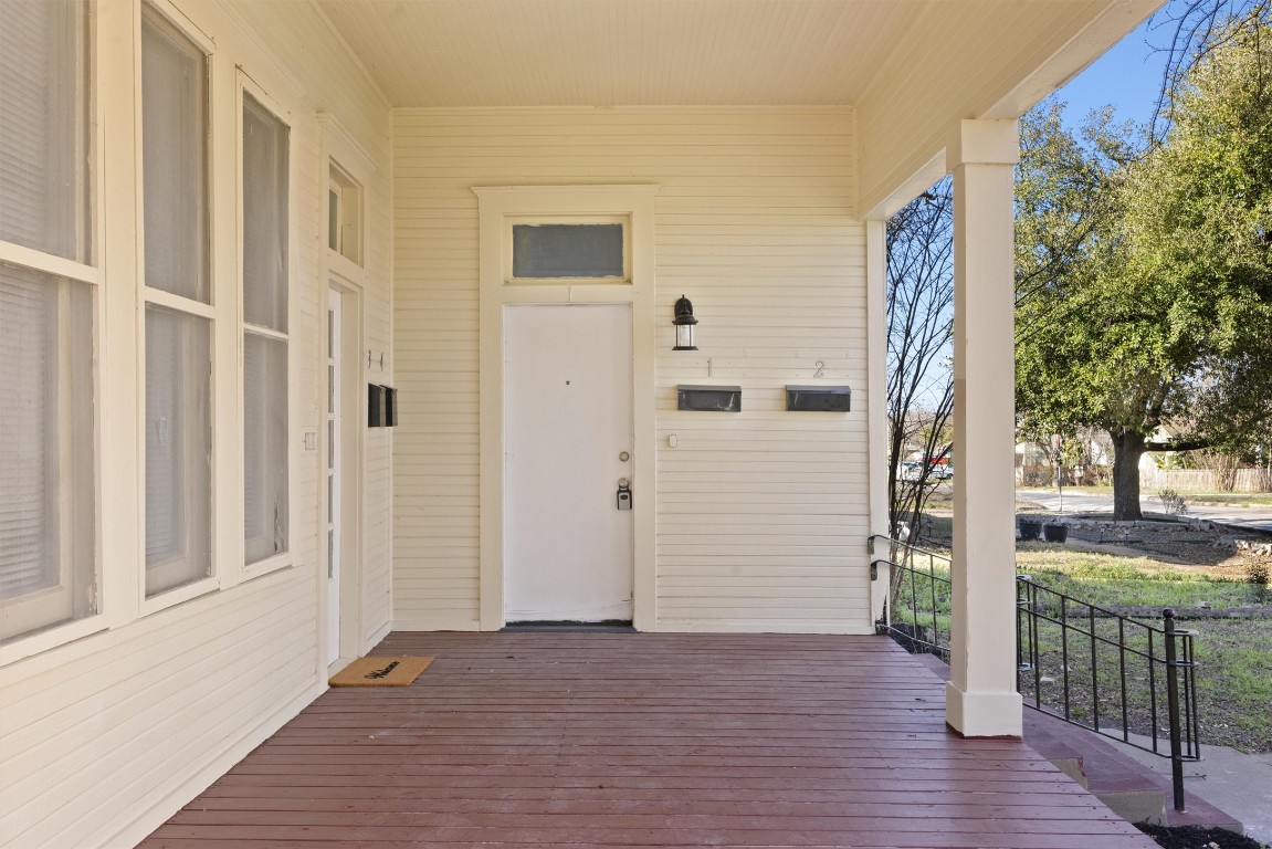 715 Porter Street, Unit 1 Taylor, TX 76574 - Photo 4 of 18