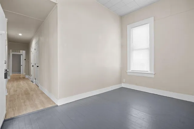 $1,200 | 715 Porter Street, Unit 1, Taylor, TX 76574