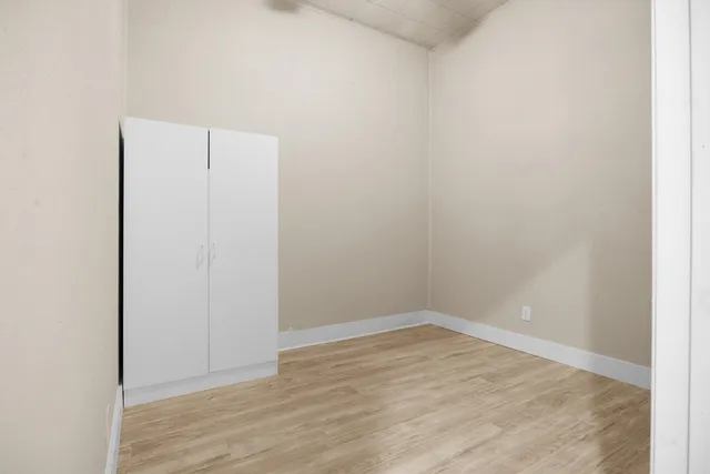 $1,200 | 715 Porter Street, Unit 1, Taylor, TX 76574