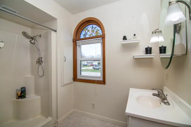 $160,000 | 509 North Raub Avenue, Donovan, IL 60931