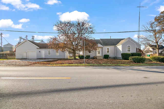 $160,000 | 509 North Raub Avenue, Donovan, IL 60931