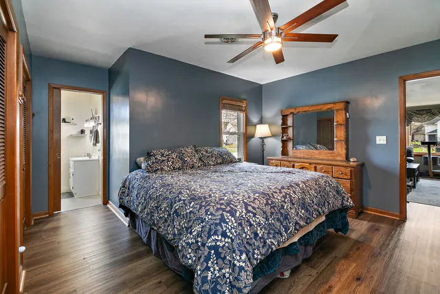 $160,000 | 509 North Raub Avenue, Donovan, IL 60931