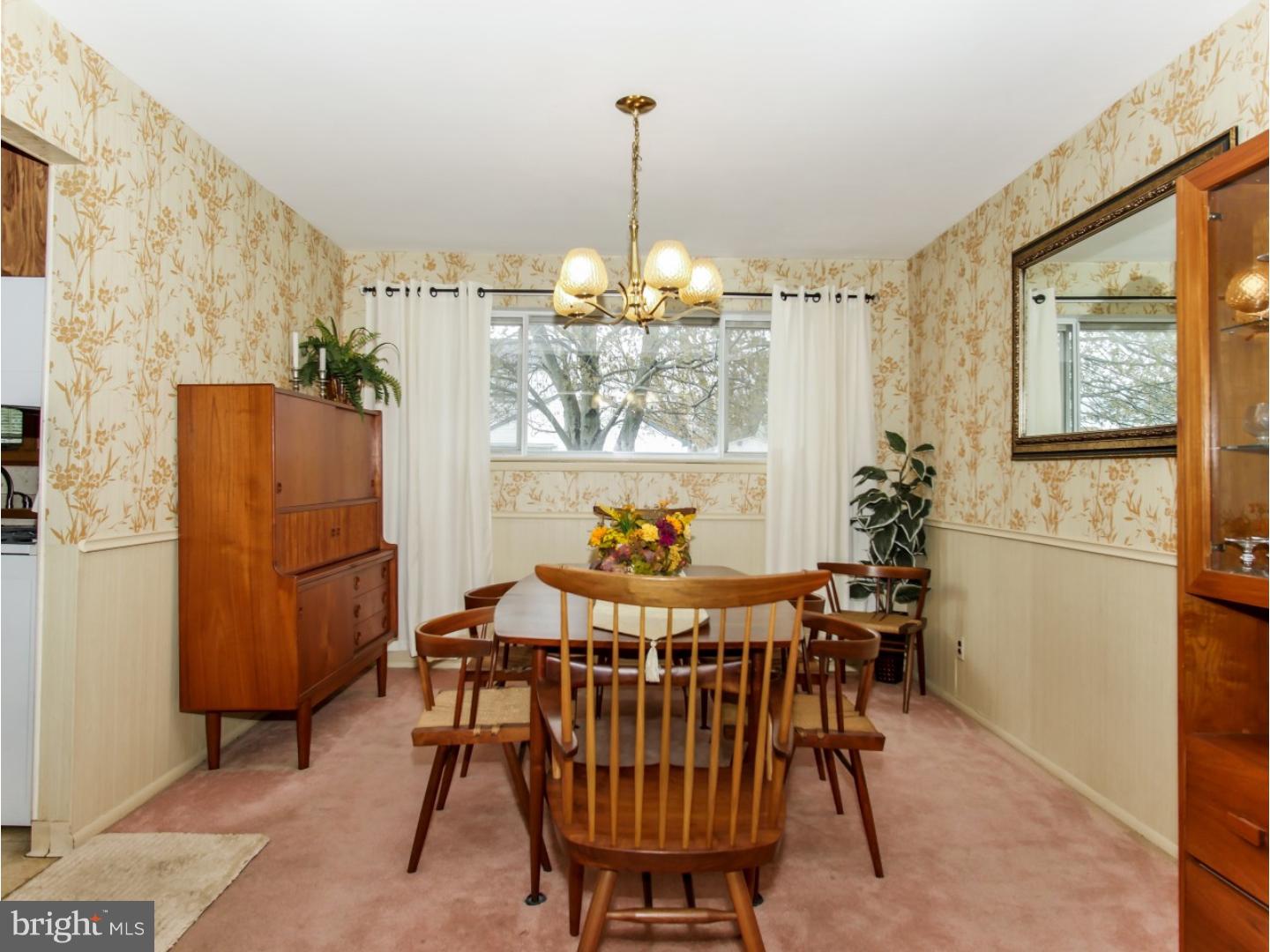 519 Elford Road Fairless Hills, PA 19030 - Photo 8 of 25 Dining Room