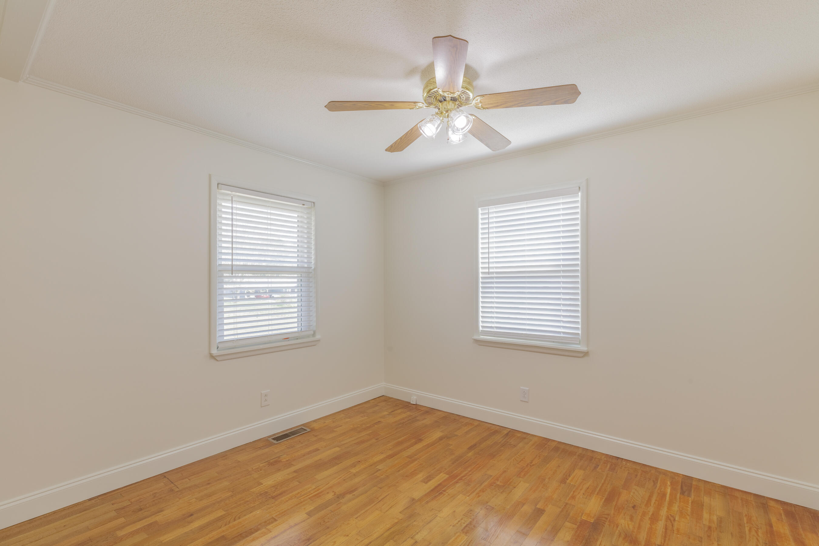 177 West Reed Road LaFayette, GA 30728 - Photo 20 of 36 177 W Reed HD-40