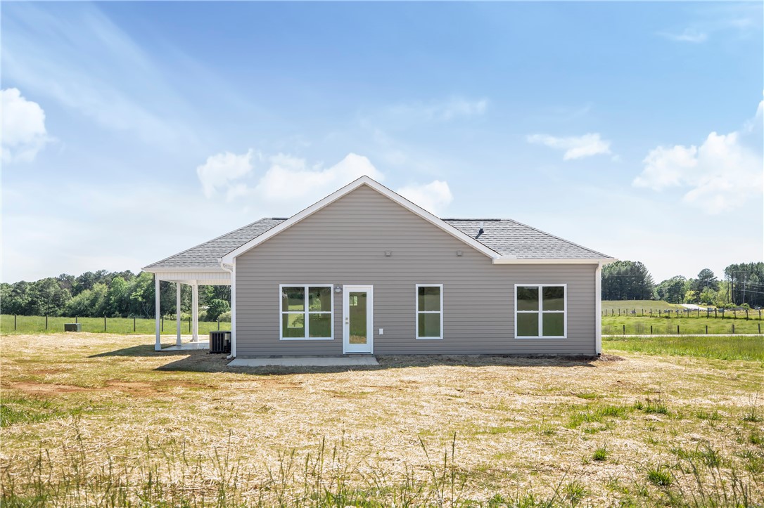 113 Dickard Road Walhalla, SC 29691 - Photo 8 of 26 Gallery Image 8
