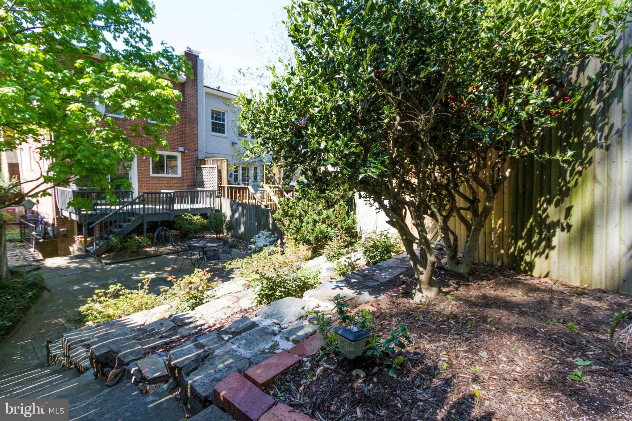 4837 Reservoir Road Northwest Washington, DC 20007 - Photo 20 of 25 Exterior (Rear)
