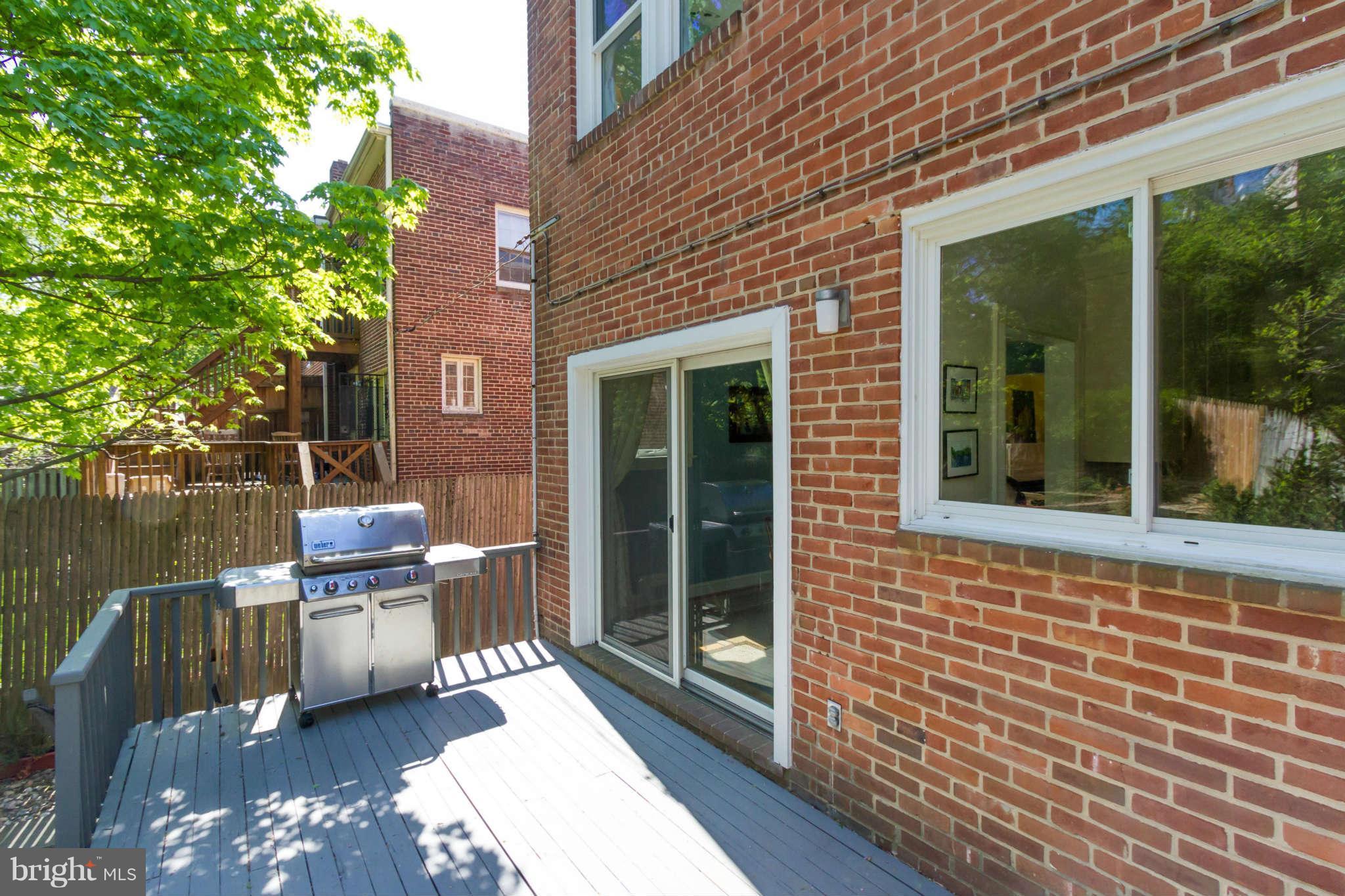 4837 Reservoir Road Northwest Washington, DC 20007 - Photo 23 of 25 Exterior (Rear)