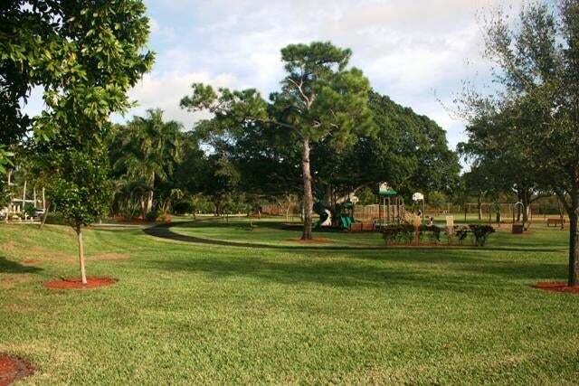 501 Northeast 17th Street Boca Raton, FL 33432 - Photo 47 of 50 Lake Wyman Park