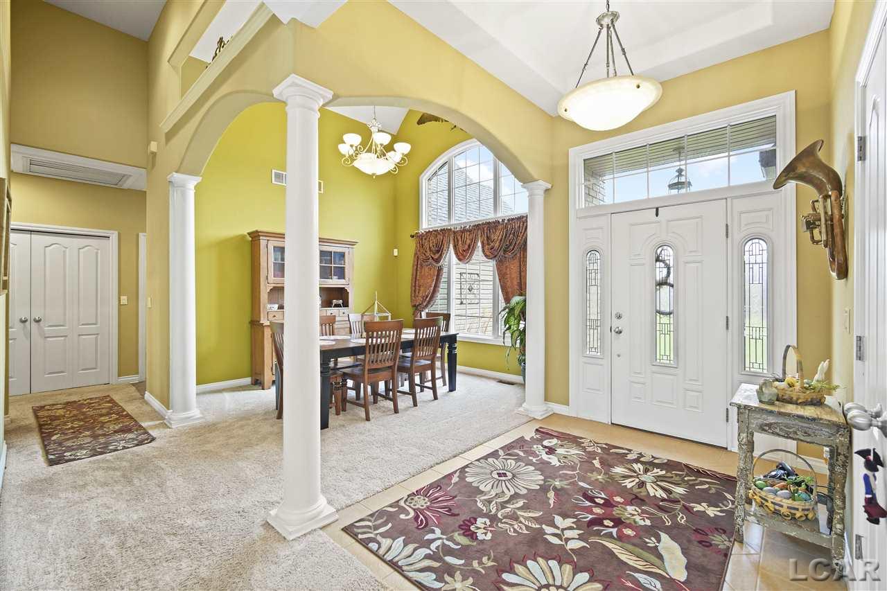 6828 Burton Road Adrian, MI 49221 - Photo 5 of 36