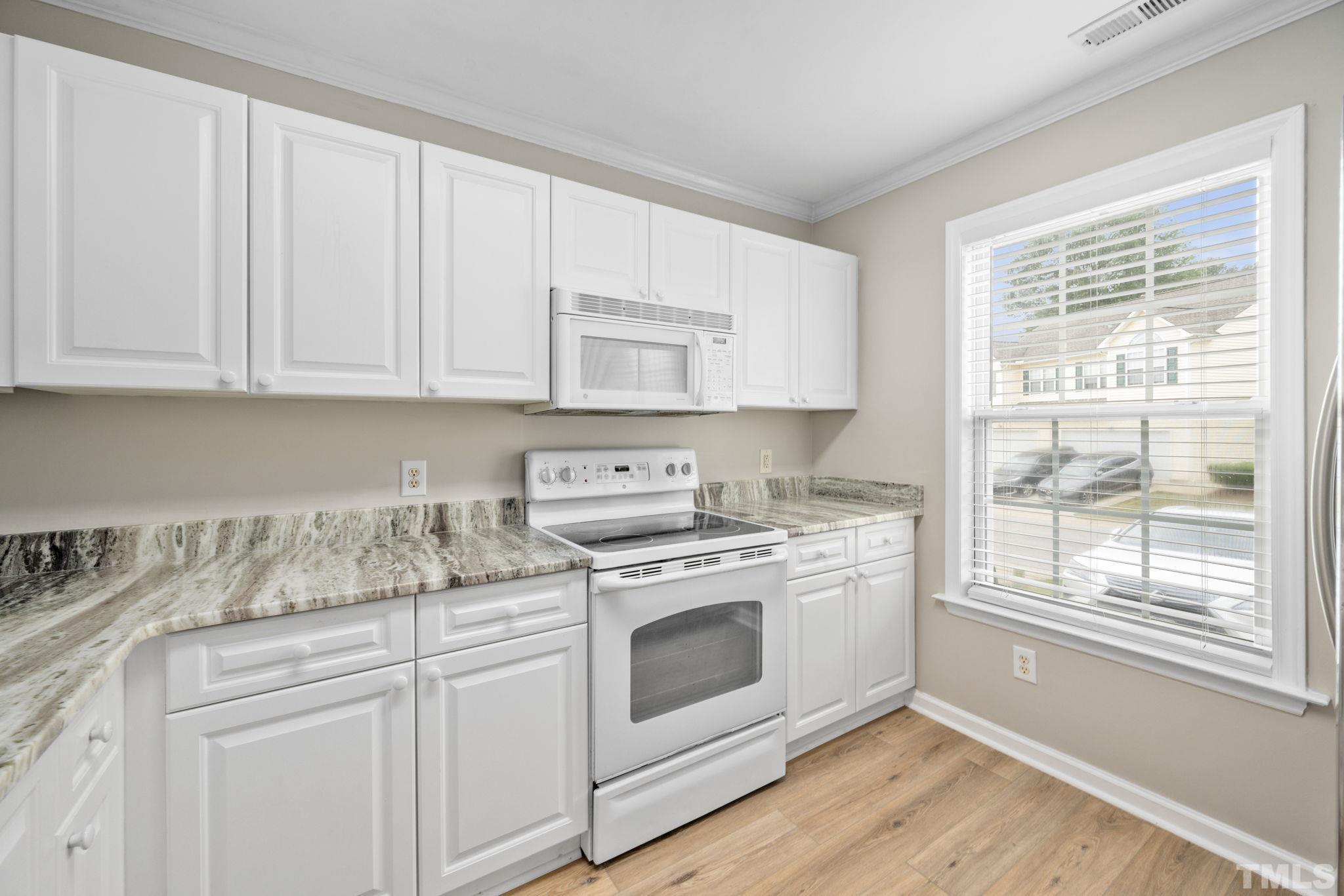 2522 Blackwolf Run Lane Raleigh, NC 27604 - Photo 13 of 27 Gallery Image 13