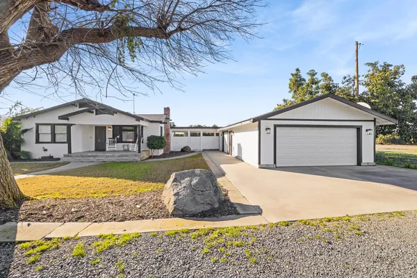 $599,000 | 29205 Road 210, Exeter, CA 93221