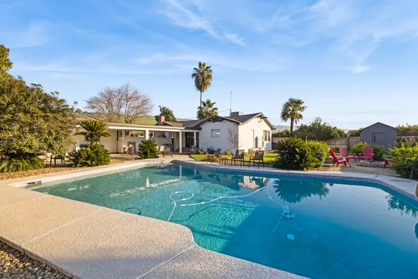 $599,000 | 29205 Road 210, Exeter, CA 93221