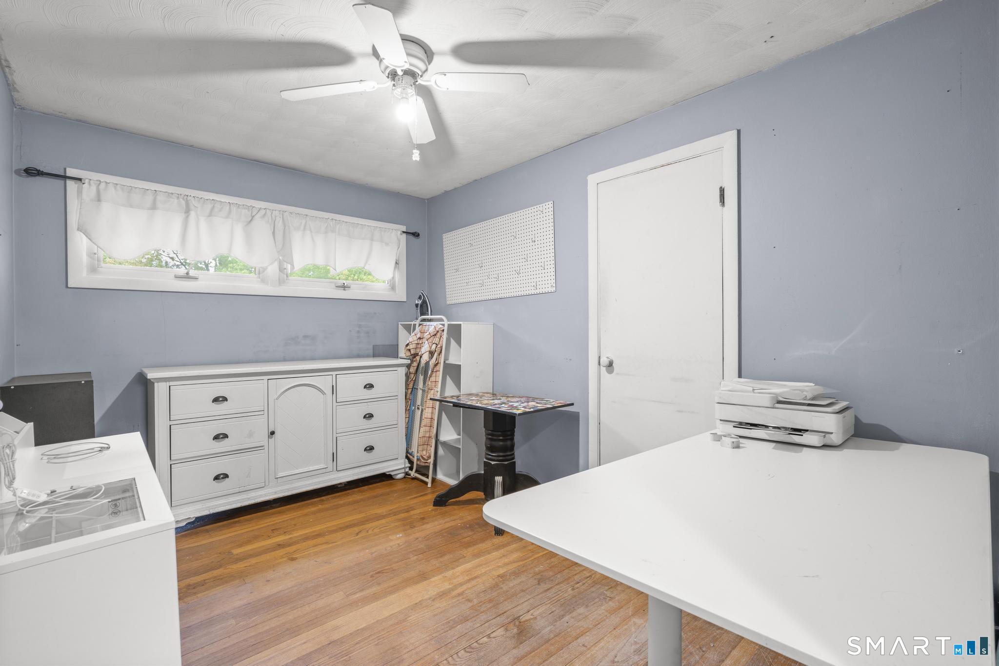 322 Pearl Lake Road Waterbury, CT 06706 - Photo 11 of 24