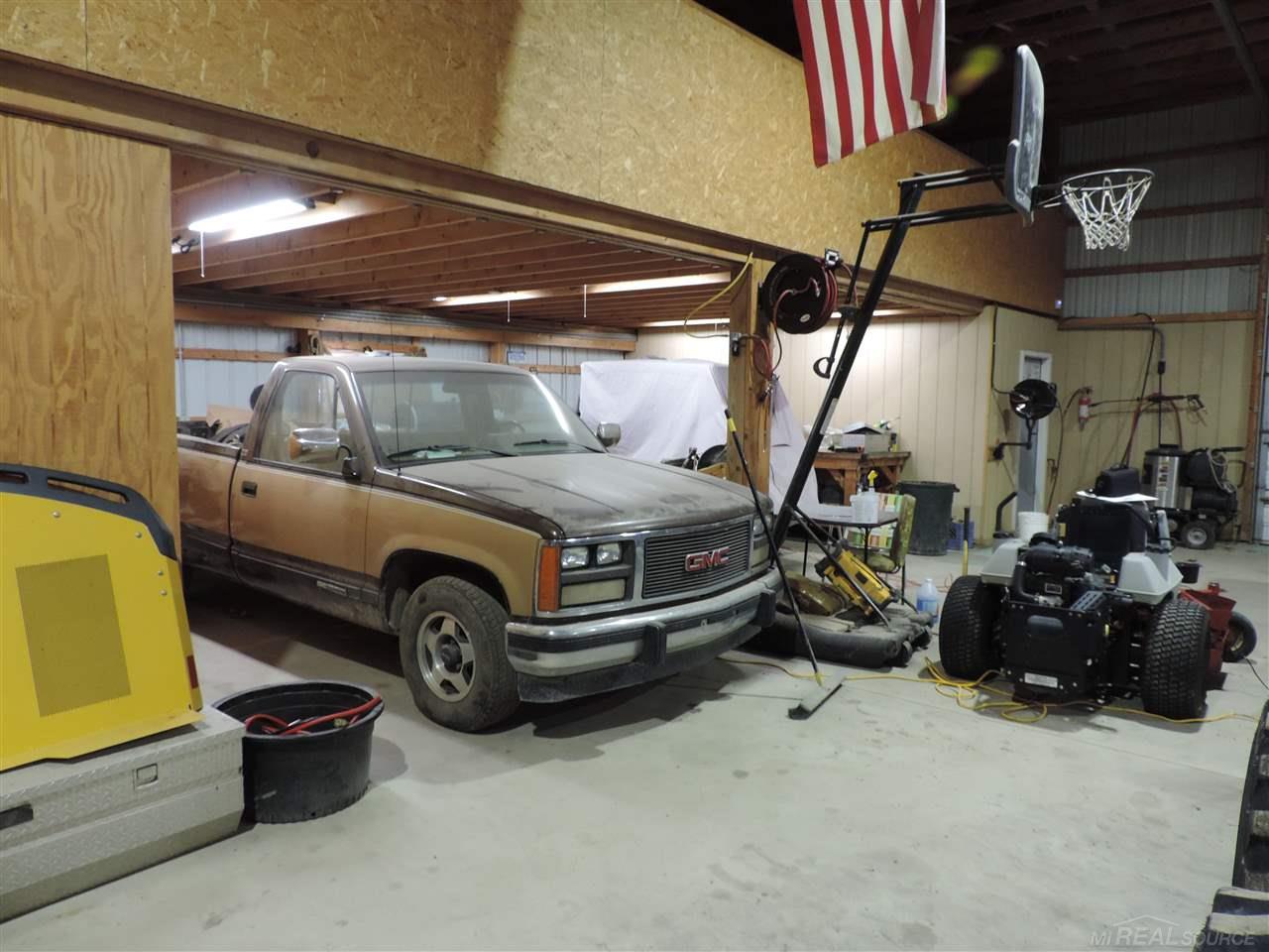 3490 Rochester Road Leonard, MI 48367 - Photo 10 of 28 Gallery Image 10