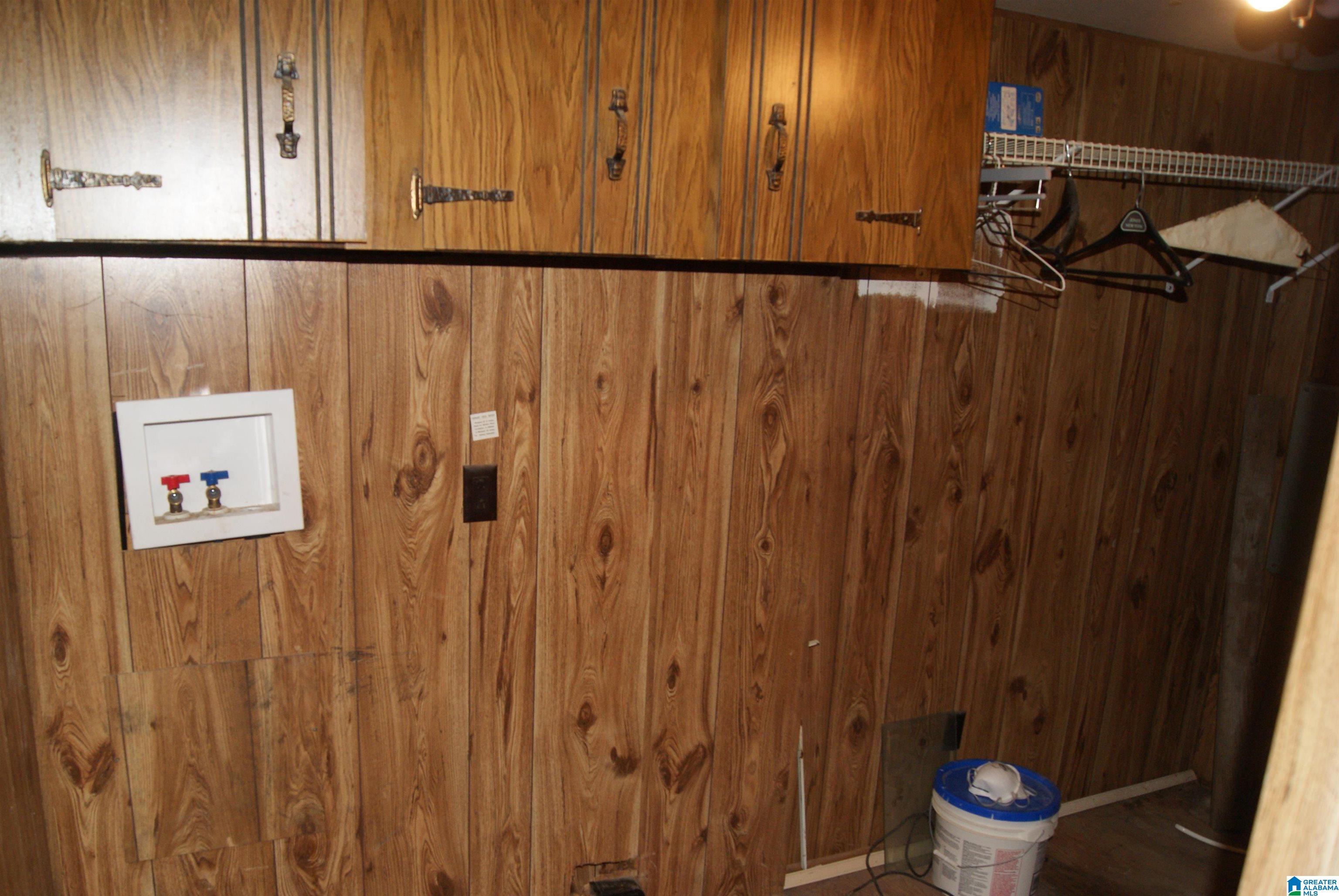 261 Highway 437 Sterrett, AL 35147 - Photo 24 of 32