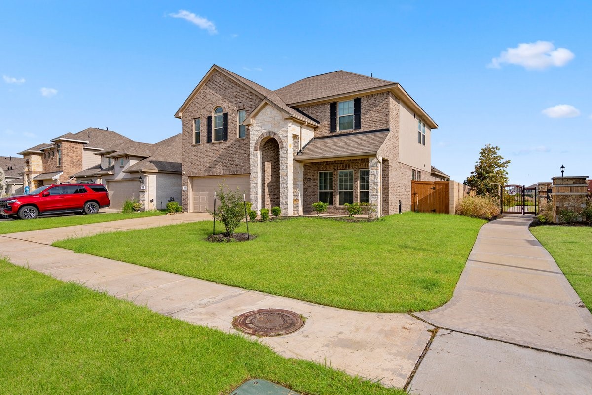 1702 Darwin Cedar Drive Rosharon, TX 77583 - Photo 7 of 44 This large corner lot offers a great green space to enjoy!
