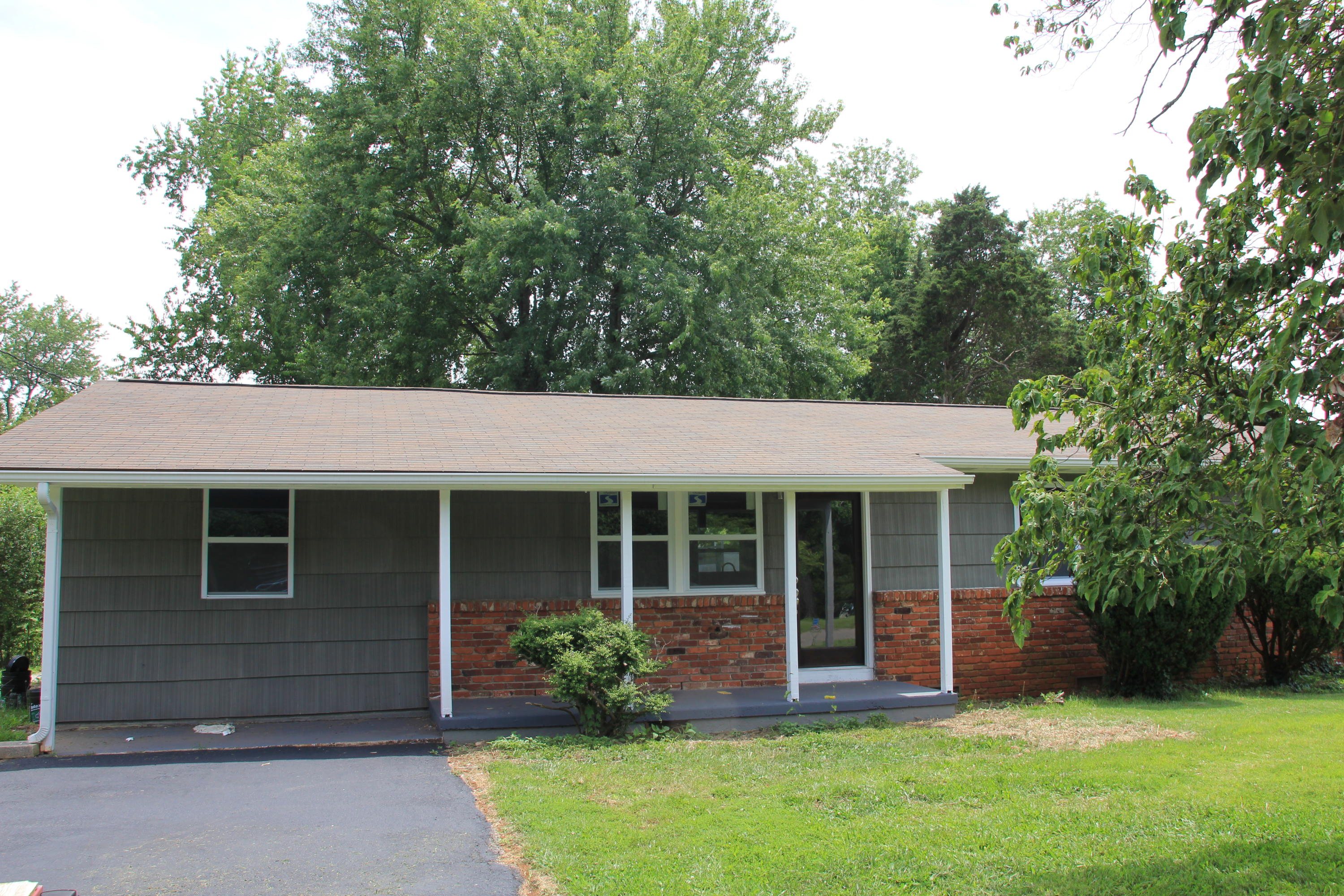 4908 Gettysburg Road Knoxville, TN 37921 - Photo 1 of 20 IMG_4367