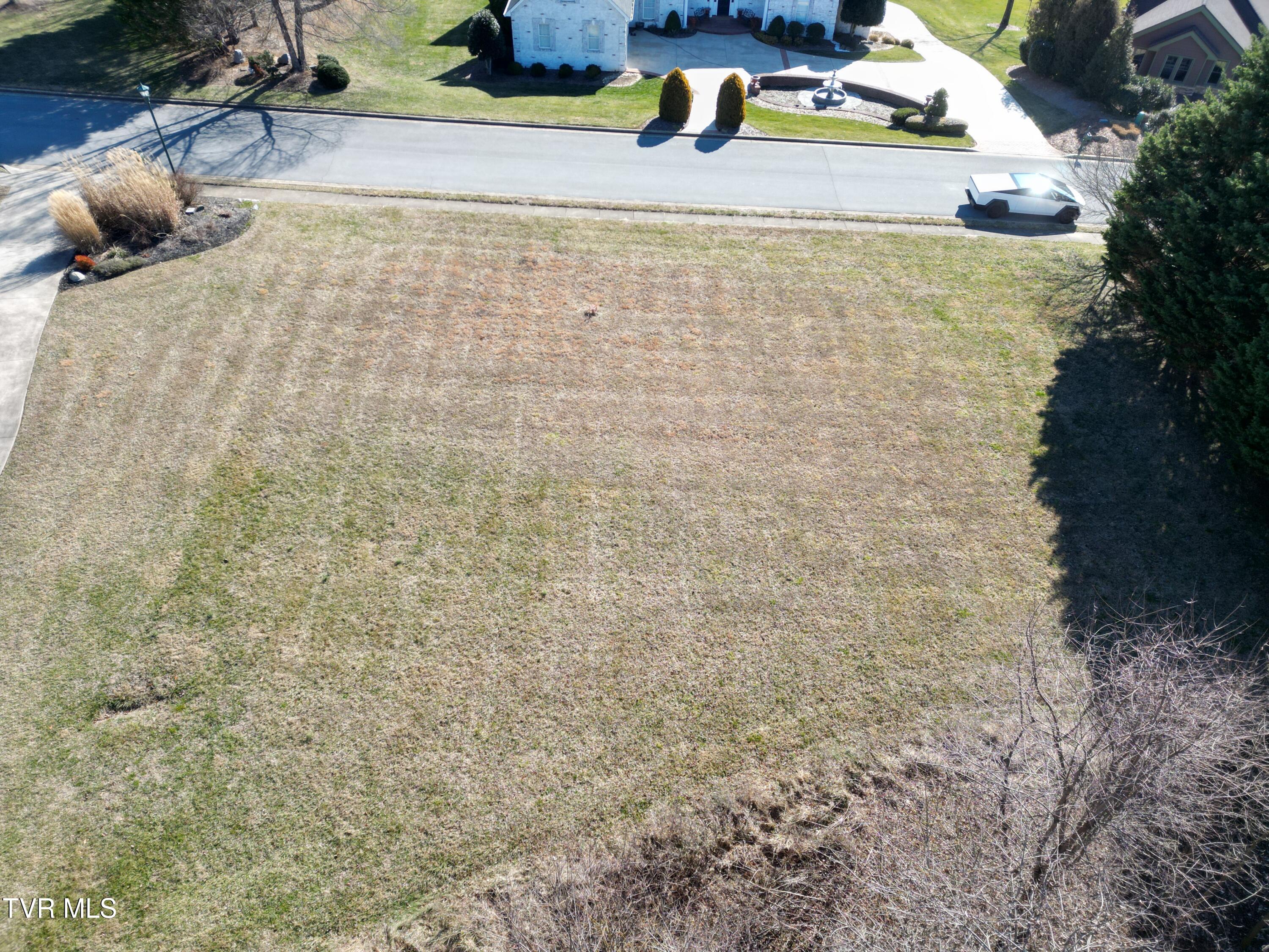 126 Chestnut Ridge Drive Jonesborough, TN 37659 - Photo 8 of 14 DJI_0685