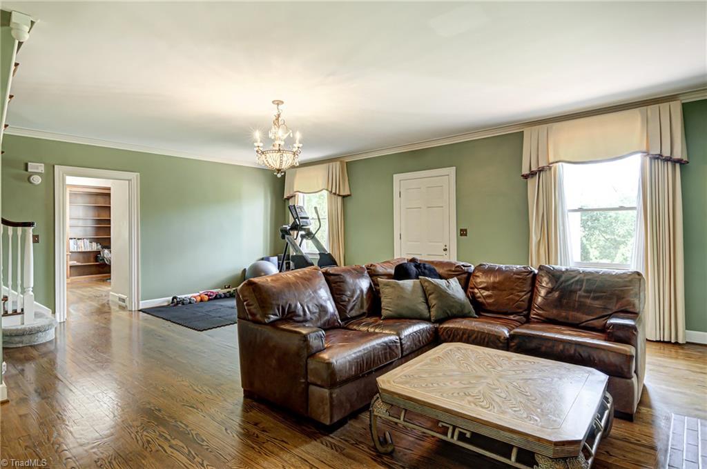 1408 Cardiff Lane High Point, NC 27265 - Photo 13 of 30 Gallery Image 13
