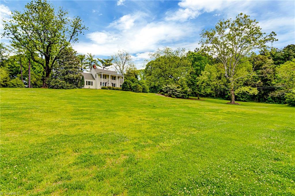 1408 Cardiff Lane High Point, NC 27265 - Photo 29 of 30 Gallery Image 29