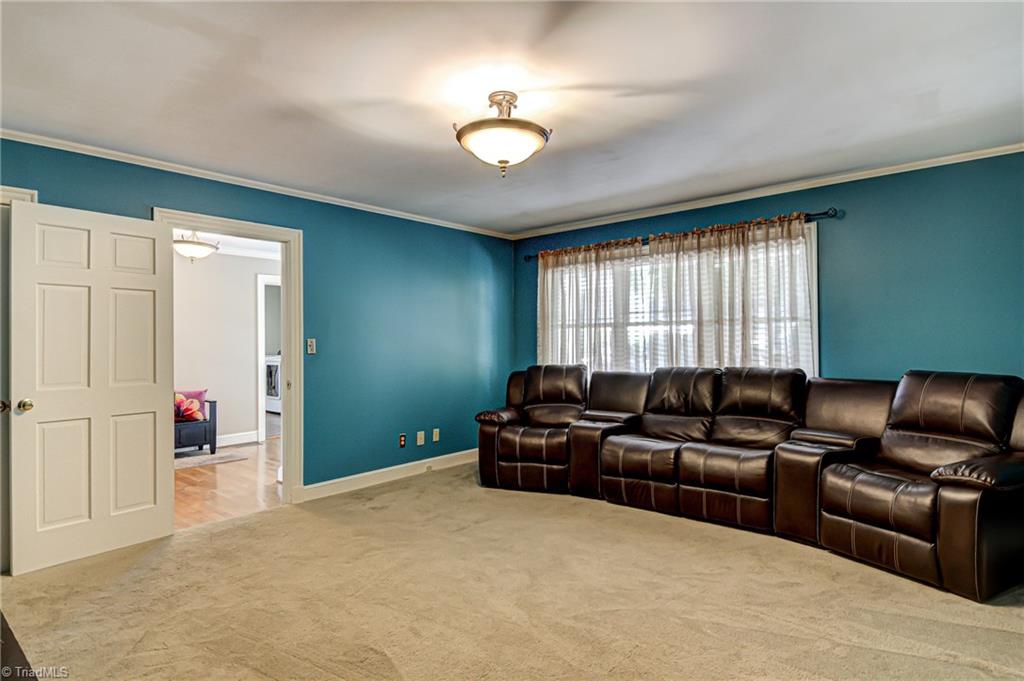 1408 Cardiff Lane High Point, NC 27265 - Photo 5 of 30 Gallery Image 5