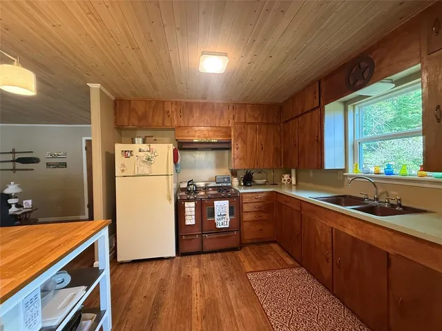 $347,000 | 79 Private Road 7332, Frankston, TX 75763