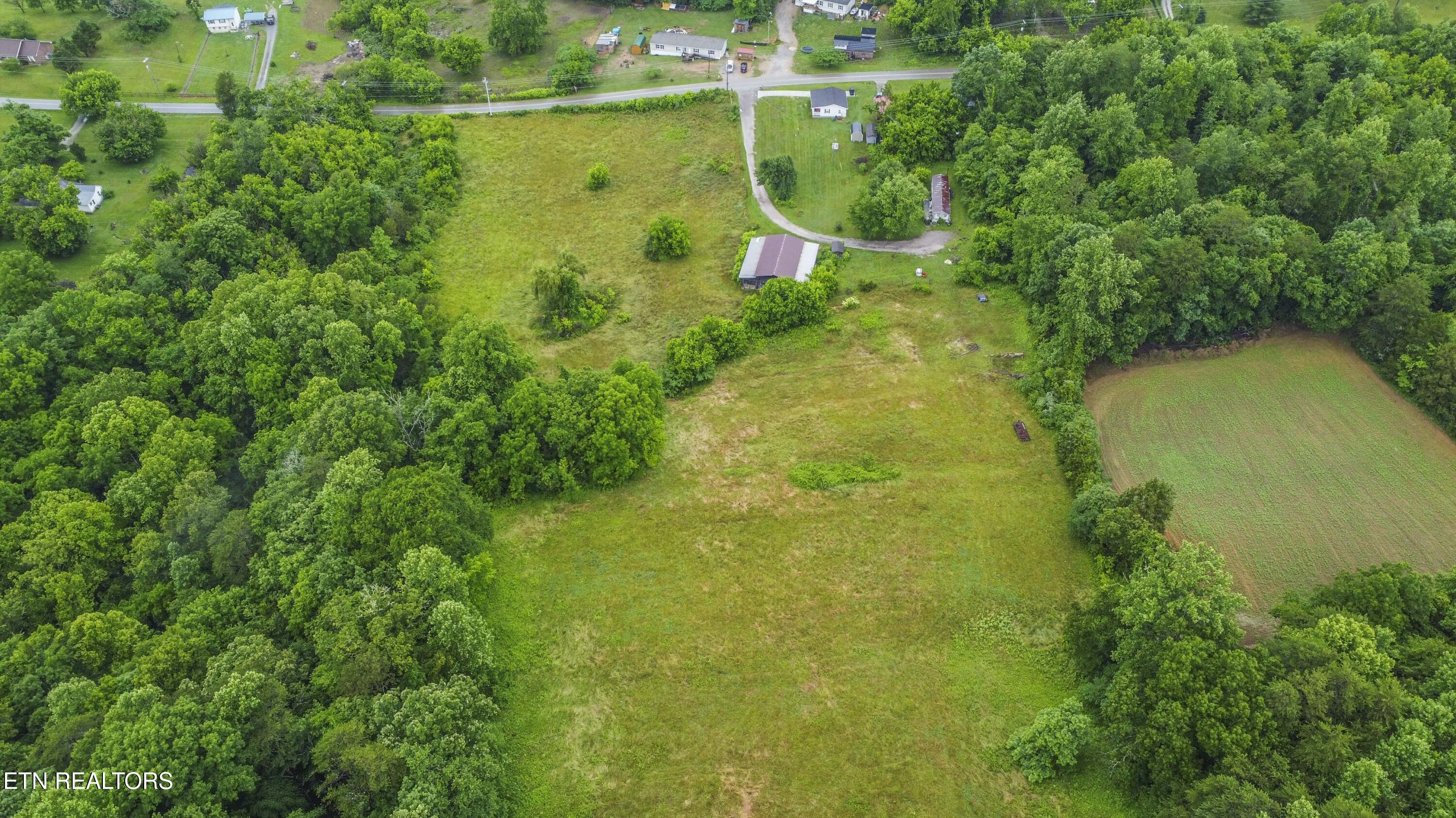 555 Little Valley Road Maynardville, TN 37807 - Photo 27 of 44 248CE784-169F-49A4-B6BC-077EC80935AF