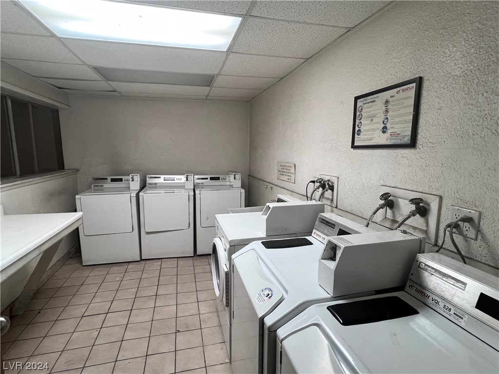 356 East Desert Inn Road, Unit 217 Las Vegas, NV 89109 - Photo 15 of 20 Gallery Image 15