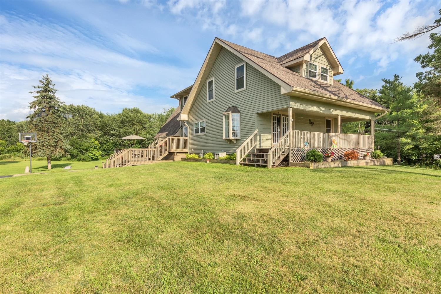 12413 Randolph Street Crown Point, IN 46307 - Photo 7 of 44 1500x1000