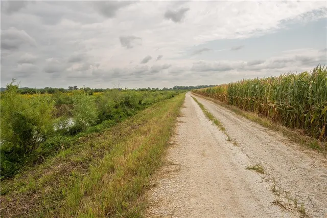 $314,700 | 270th Avenue, Watson, MO 64496