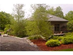 195 Hendee Way Hartford, VT 05059 - Photo 3 of 5 Gallery Image 3